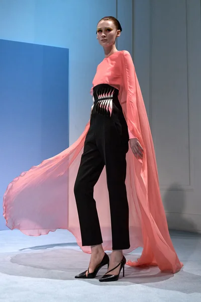 Look 22